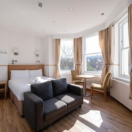 Duke Apartments Eastbourne Bagian luar foto
