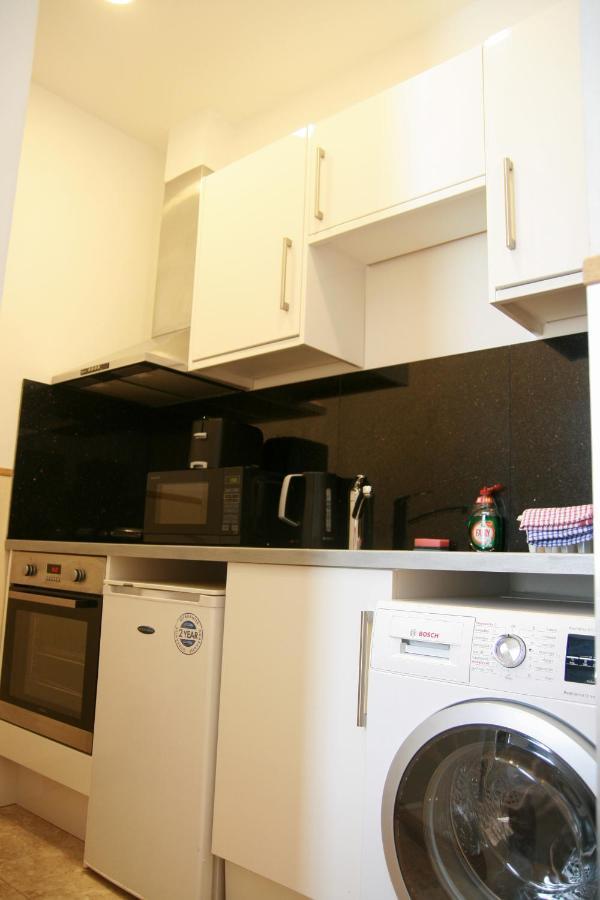 Duke Apartments Eastbourne Bagian luar foto
