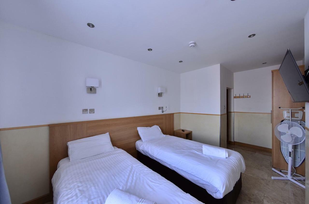 Duke Apartments Eastbourne Bagian luar foto