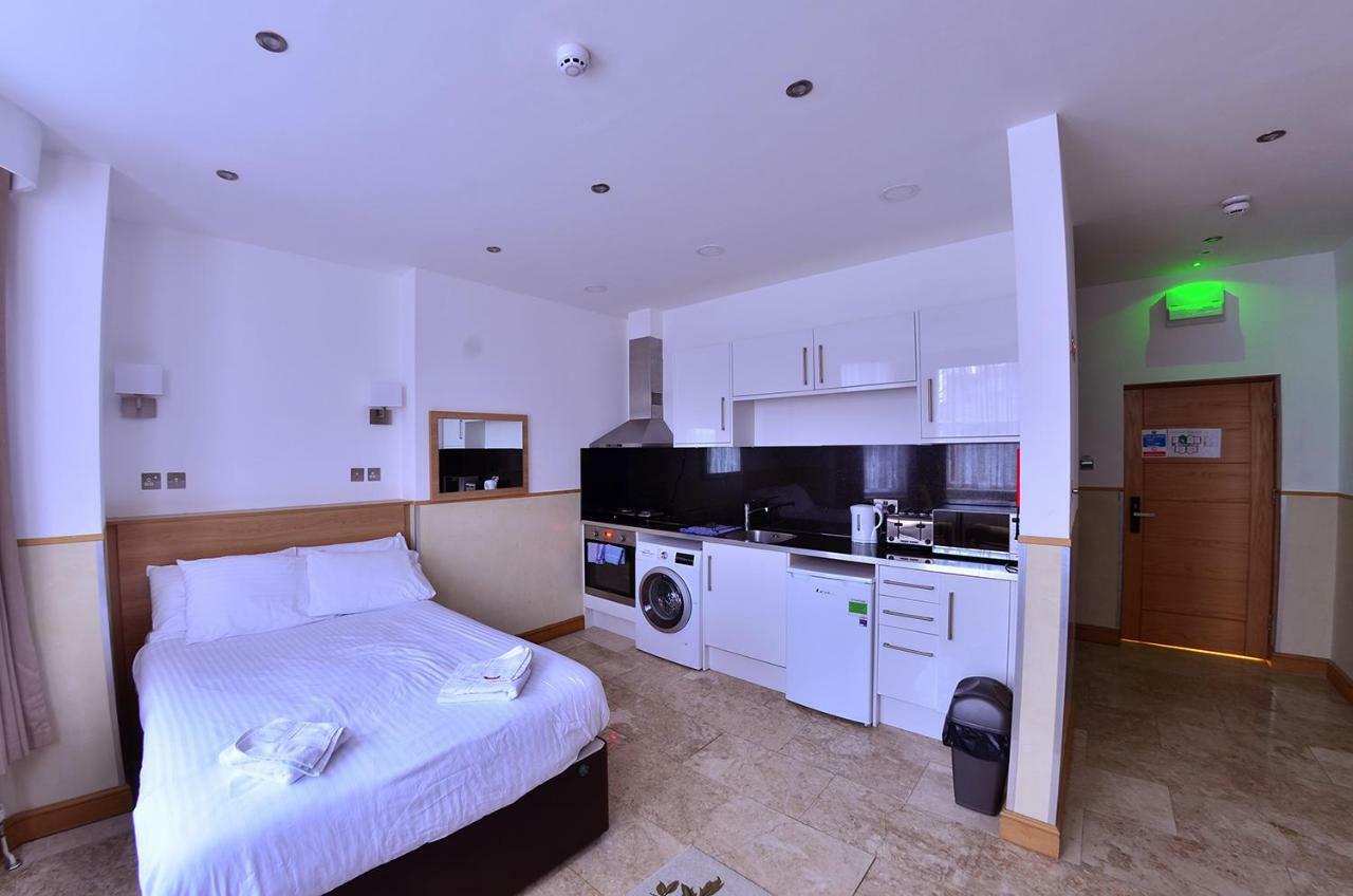 Duke Apartments Eastbourne Bagian luar foto