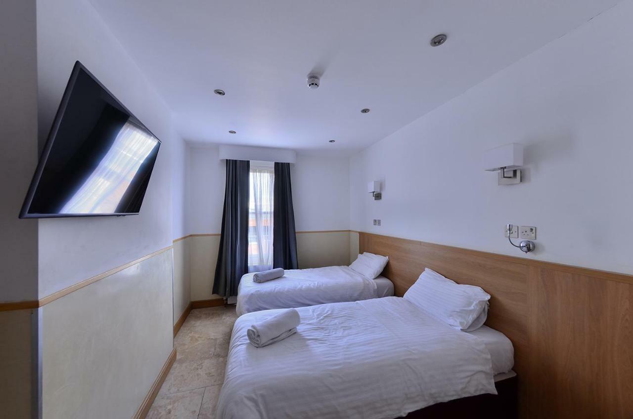 Duke Apartments Eastbourne Bagian luar foto