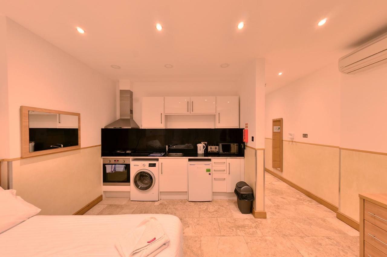 Duke Apartments Eastbourne Bagian luar foto