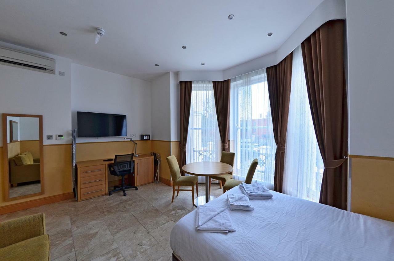Duke Apartments Eastbourne Bagian luar foto