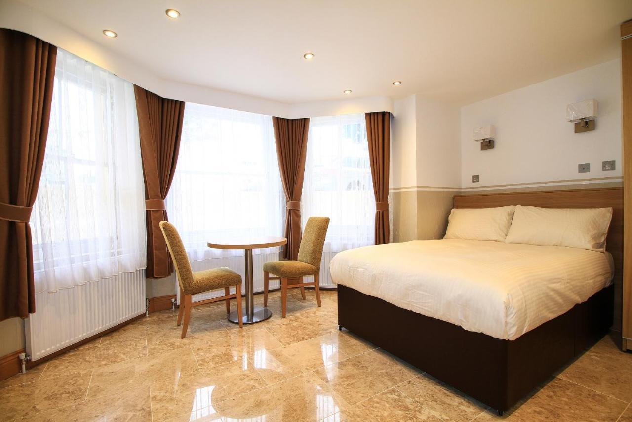 Duke Apartments Eastbourne Bagian luar foto