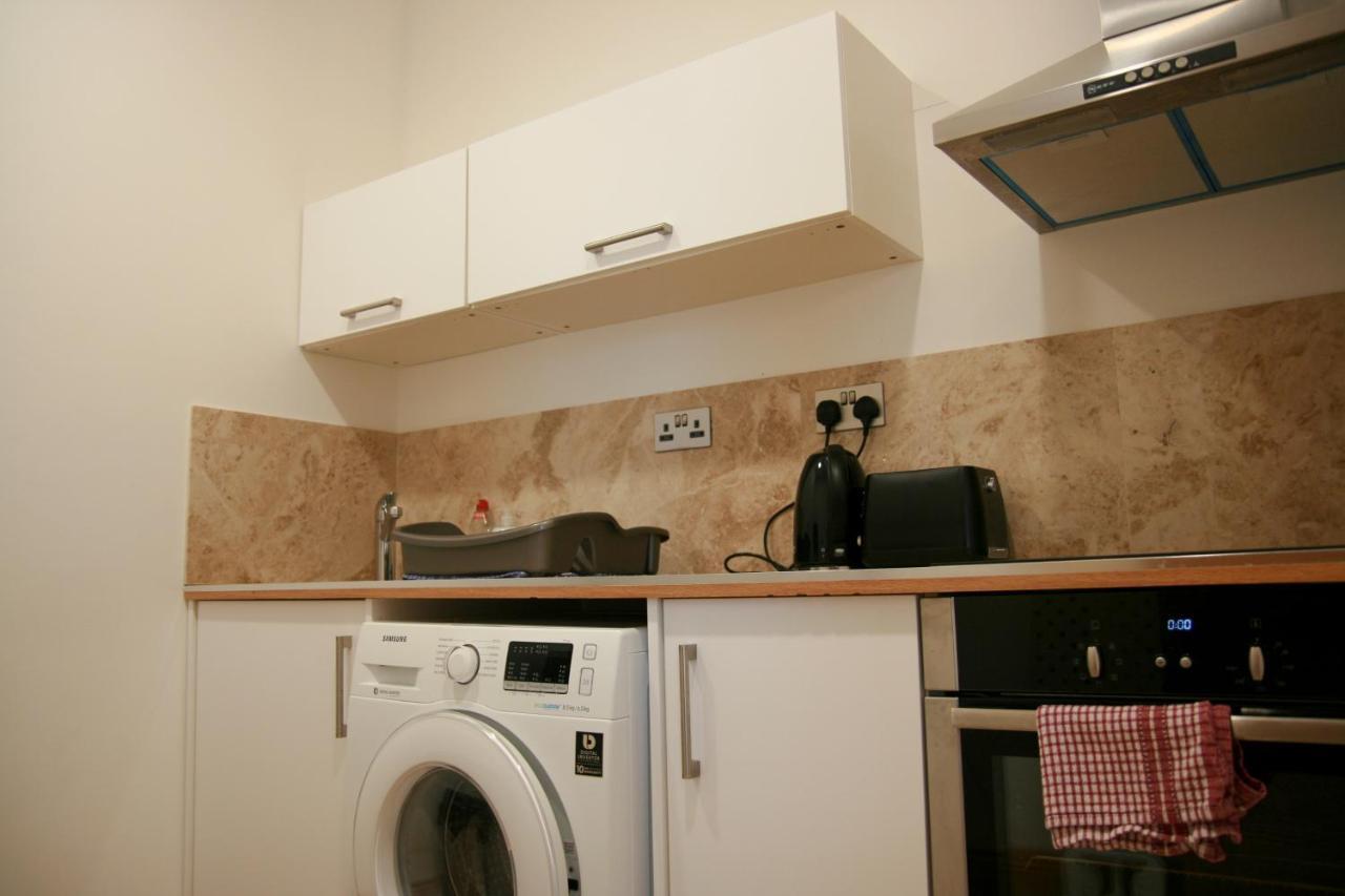 Duke Apartments Eastbourne Bagian luar foto