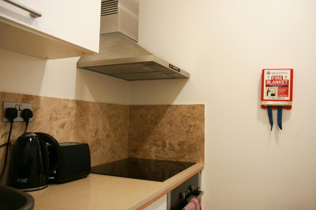 Duke Apartments Eastbourne Bagian luar foto